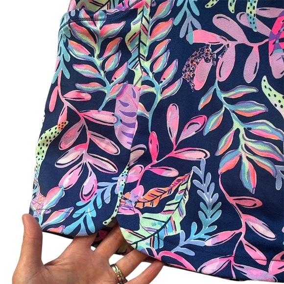 Lilly Pulitzer Luxletic navy blue neon floral stretch women’s size large skort - Picture 2 of 11